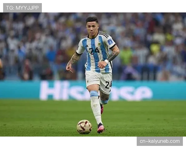 1.2亿欧元标王恩佐值在哪？解析其高价转会背后的战术价值与市场逻辑