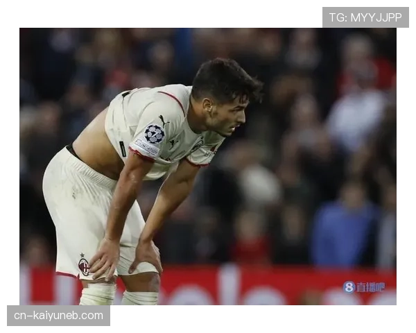 伊布家里健身房比我家还大，练完直接睡金马桶？