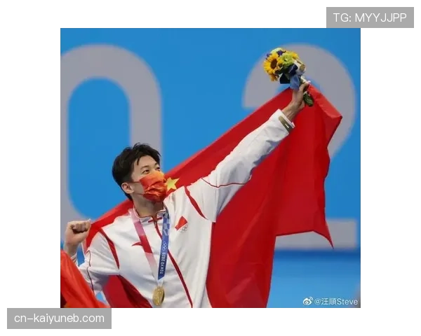 汪顺家的冰箱里塞满了蛋白粉，连饮料都按卡路里排好队