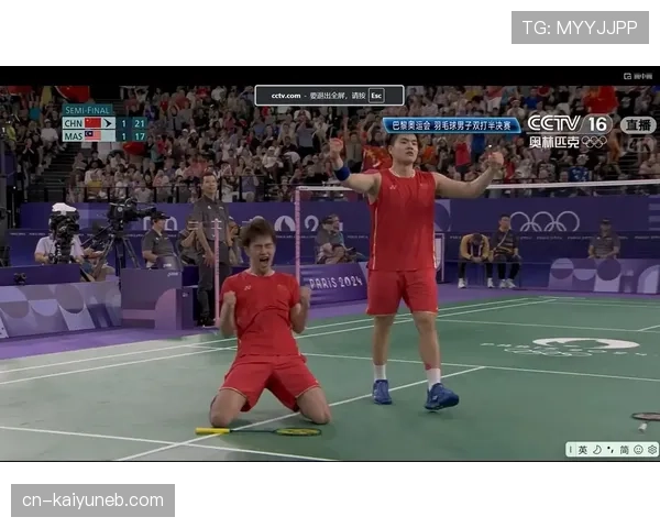 梁伟铿训练完直接干掉三碗饭，这食量是真扛得住啊